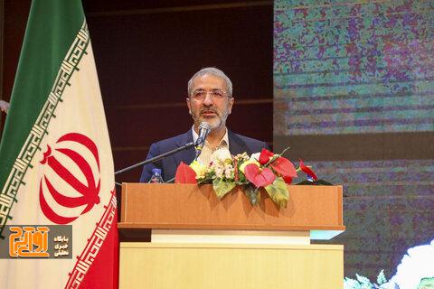 ابراز رضایت شهردار کرج از آمادگی آتش نشانان/ تجهیزات ایمنی کرج ارتقا مییابد ابراز رضایت شهردار کرج از آمادگی آتش نشانان/ تجهیزات ایمنی کرج ارتقا مییابد