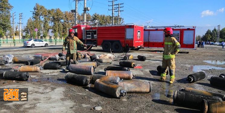 توضیحات آتشنشانی کرج درباره حادثه امروز محمدشهر توضیحات آتشنشانی کرج درباره حادثه امروز محمدشهر