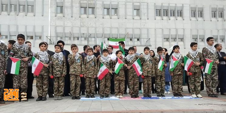 امروز نسل نوجوان باید با اهداف شهدای دانش آموز بیشتر آگاه شود امروز نسل نوجوان باید با اهداف شهدای دانش آموز بیشتر آگاه شود