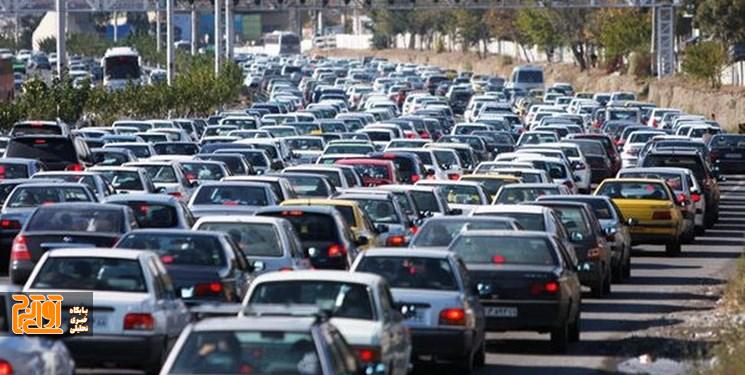 ترافیک سنگین در آزاد راه تهران-شمال ترافیک سنگین در آزاد راه تهران-شمال