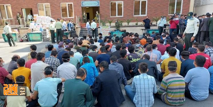 جمع آوری ۷۵۰ معتاد متجاهر در سومین مرحله اجرای طرح آرامش در البرز جمع آوری ۷۵۰ معتاد متجاهر در سومین مرحله اجرای طرح آرامش در البرز