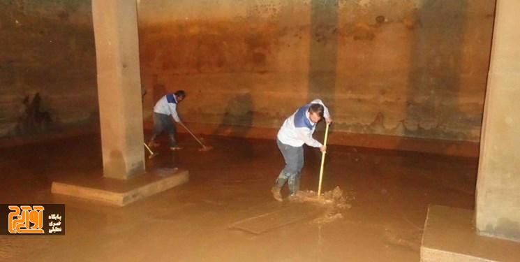 ۱۲ مخزن آب در رجایی شهر کرج شستوشو میشود ۱۲ مخزن آب در رجایی شهر کرج شستوشو میشود