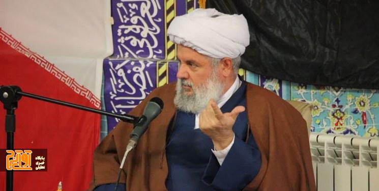 مدگرایی یعنی تقلید بدون منطق از سبکی خاص مدگرایی یعنی تقلید بدون منطق از سبکی خاص