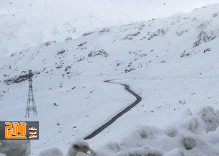 کوهنوردی به علت برف و کولاک در البرز با خطر همراه است