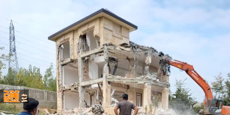 صاحبان ۸۰ ویلای غیرمجاز نفره داغ شدند صاحبان ۸۰ ویلای غیرمجاز نفره داغ شدند