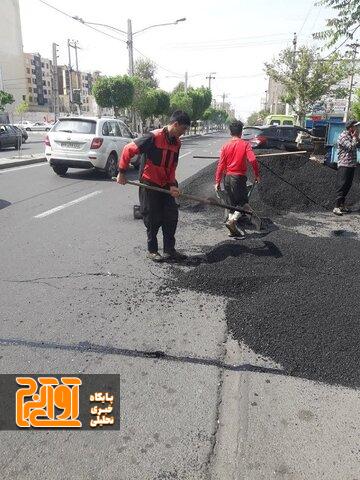 توزیع ۱۷ هزار تن آسفالت در معابر منطقه ۲ کرج توزیع ۱۷ هزار تن آسفالت در معابر منطقه ۲ کرج