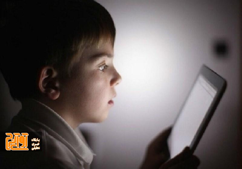 آسیب فضای مجازی برای فرزندان؛ سونامی چشمی در کمین است آسیب فضای مجازی برای فرزندان؛ سونامی چشمی در کمین است