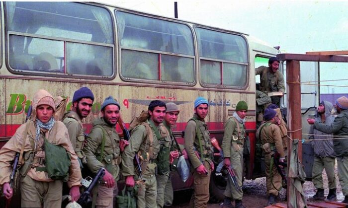 سردار ادیبی: پیشکسوتان دفاع مقدس در خط مقدم جهاد تبیین هستند