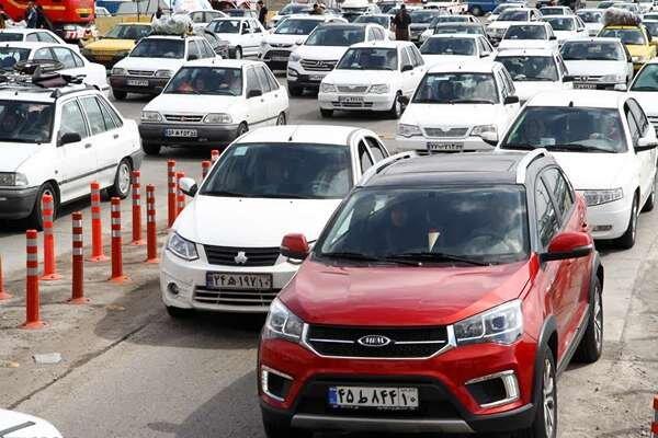 ترافیک سنگین در آزادراه‌های کرج؛ محور چالوس روان است