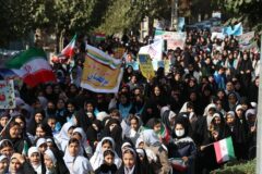 راهپیمایی یوم‌الله ۱۳ آبان در شهرستان نظرآباد