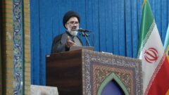 امام‌جمعه فردیس در خطبه‌های نماز جمعه استعفا کرد