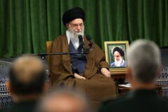 رهبر انقلاب: به‌رغم مشکلات، نقاط مثبت در کشور زیاد است