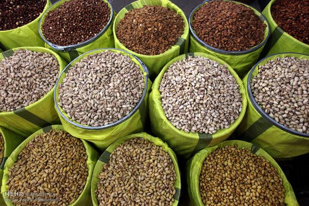 برپایی نمایشگاه‌های عرضه اقلام اساسی در فردیس و مشکین‌دشت