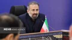 ارتقای سرمایه اجتماعی با نظام اداری پاسخگو و شفاف ممکن است