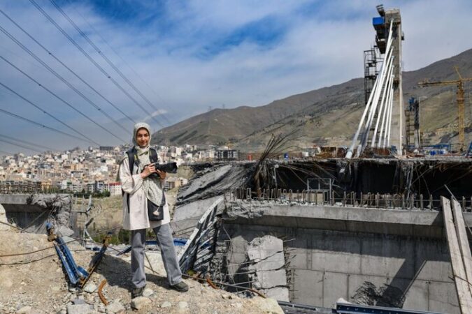 در پل B۱ برابر مرگ عکاسی کردم؛ سنگینی آخرین آغوش کودک یک‌ساله
