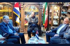 امروز به مصداق عینی کلام امام (ره) آمریکا هیچ غلطی نمی‌تواند بکند