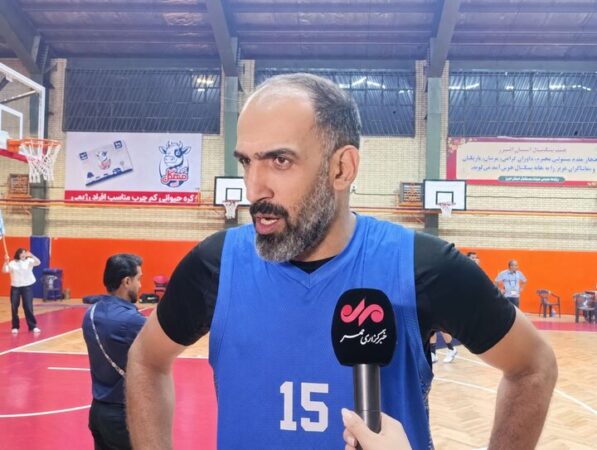 حامد حدادی: تیم نفت آبادان تا آخرین ثانیه جنگید، خسته نباشند