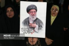 میدان‌داری مردم نظرآباد در بیعت با رهبری و آرمان های انقلاب