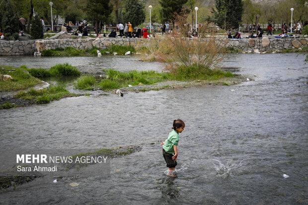 هشدار معاون آب منطقهای البرز درباره برداشت غیر مجاز آب رودخانه ها هشدار معاون آب منطقهای البرز درباره برداشت غیر مجاز آب رودخانه ها