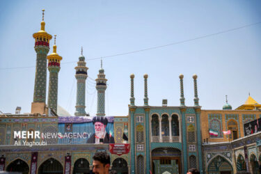 موکب البرز در قم میزبان عاشقان ولایت و عزاداران رهبر شهید بود